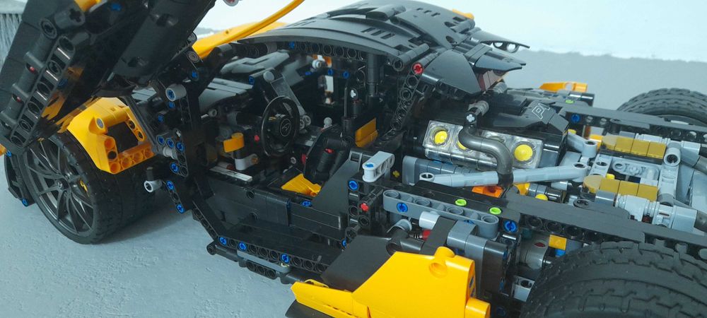 Lego Technic MCLAREN P1