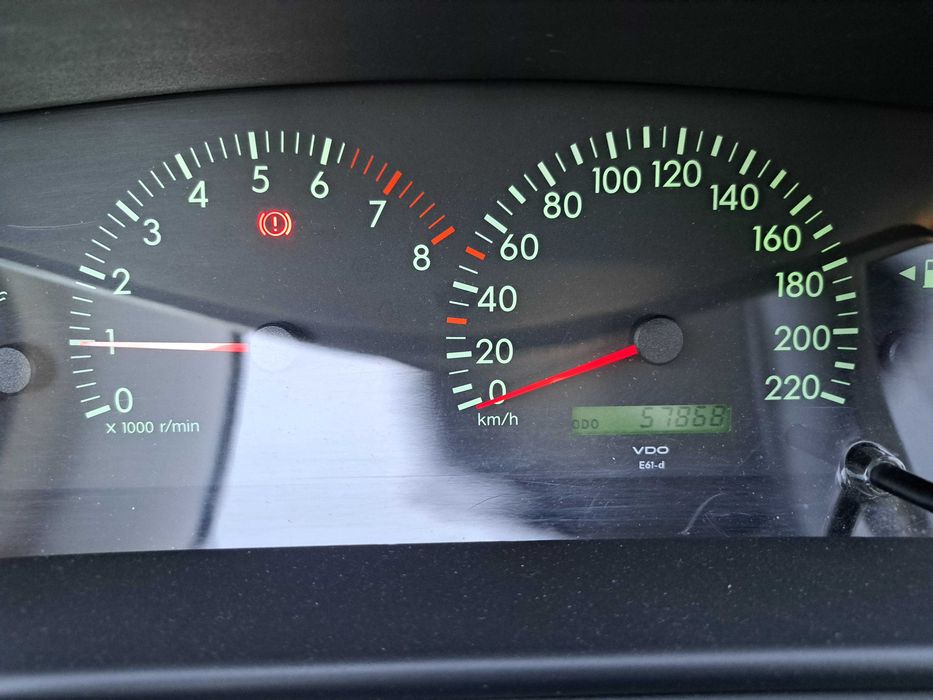 Toyota Corolla 58000 kms apenas