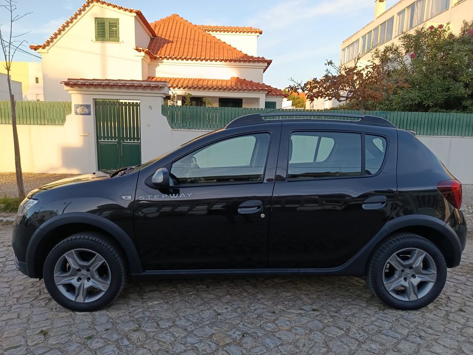 Dacia Sandero Stepway 7800 Km