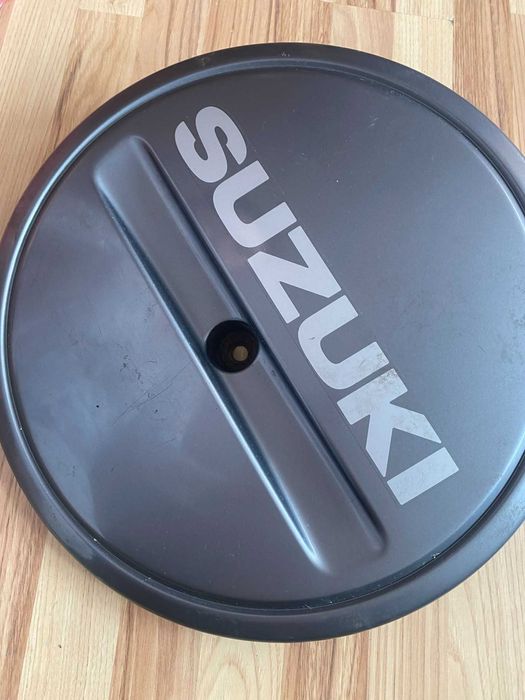Dekiel koła zapasowego Suzuki Jimmy/Vitara