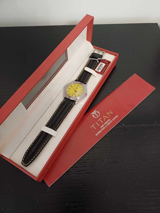 Relógio de Pulso (Titan 562SL-06, Novo e Original)
