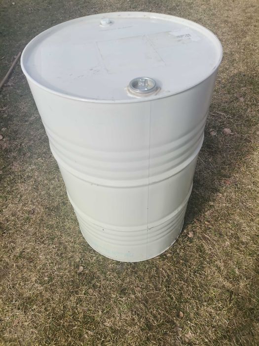 Sprzedam beczki metalowe