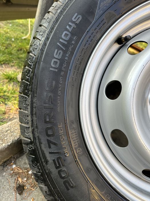 R15 205/70р15С шини літо