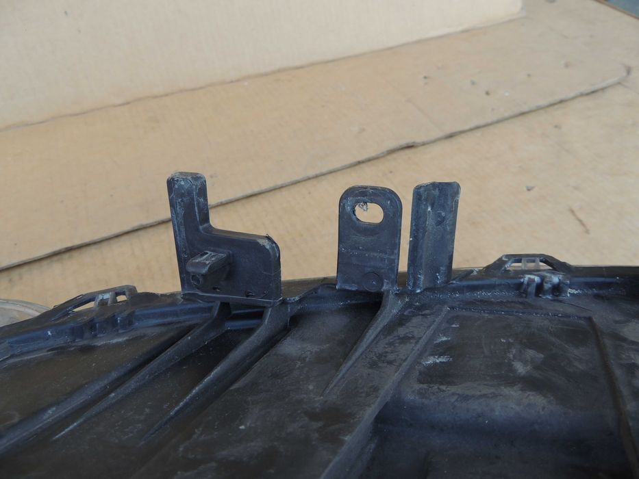 Lampa przednia prawa europejska Renault Laguna 3 III XENON LIFT GT