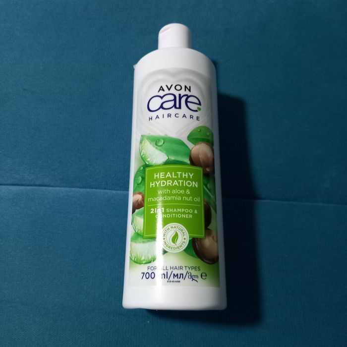 Avon Care 2w1 szampon + odżywka aloes i orzechy  makadamia