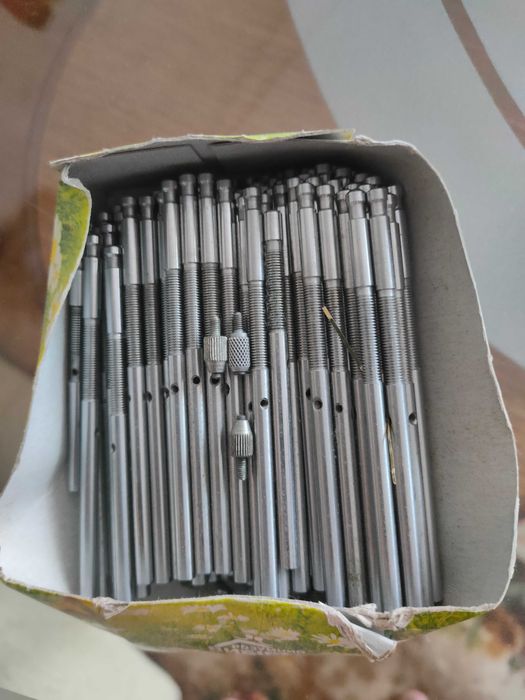 Шток, толкатель винтовой, ось индикаторной головки часового типа, СССР