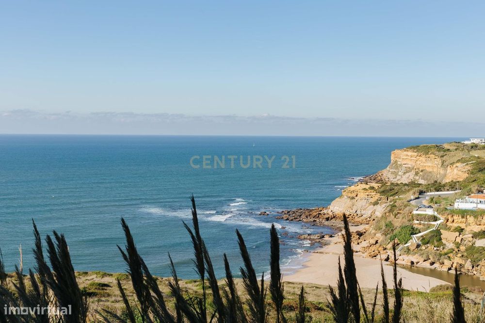 Moradia com vista frontal única sobre a Praia de São Lourenço — Ribama
