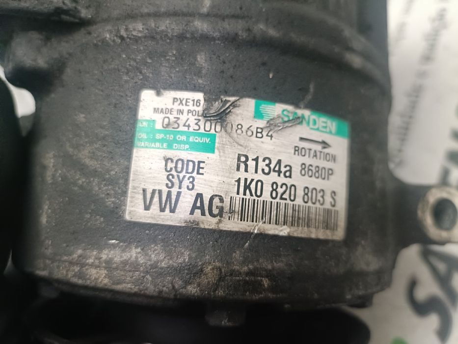 Compressor AC VOLKSWAGEN Passat (3B2)