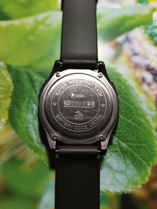 Часы женские Swatch Swiss,Швейцария.