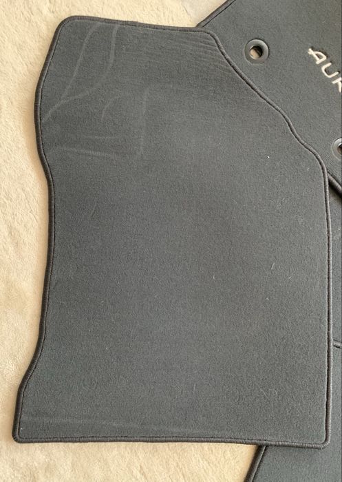Tapetes novos, conjunto de 4, Auris