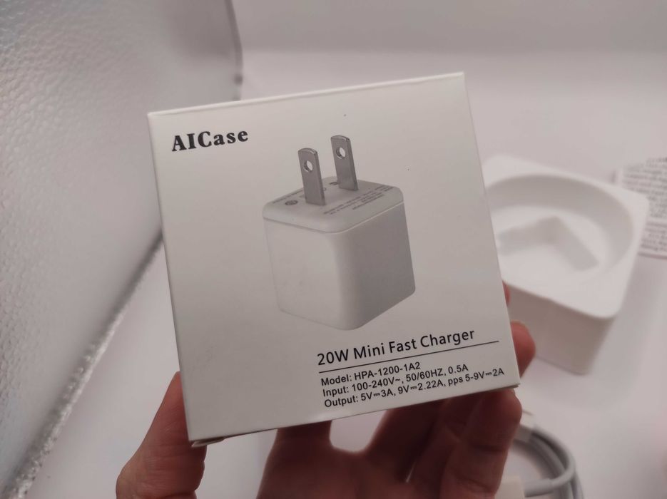 aicase 20w mini fast charger hpa-1200-1a2