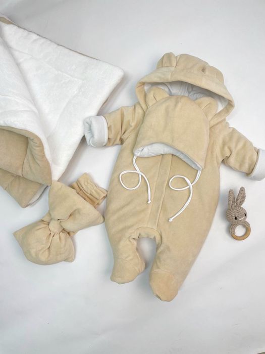 Дитячий комплект на виписку з пологового