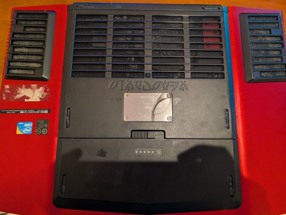Dell Alienware M17x-R2 игровой монстр своего времени: 7 000 грн ...