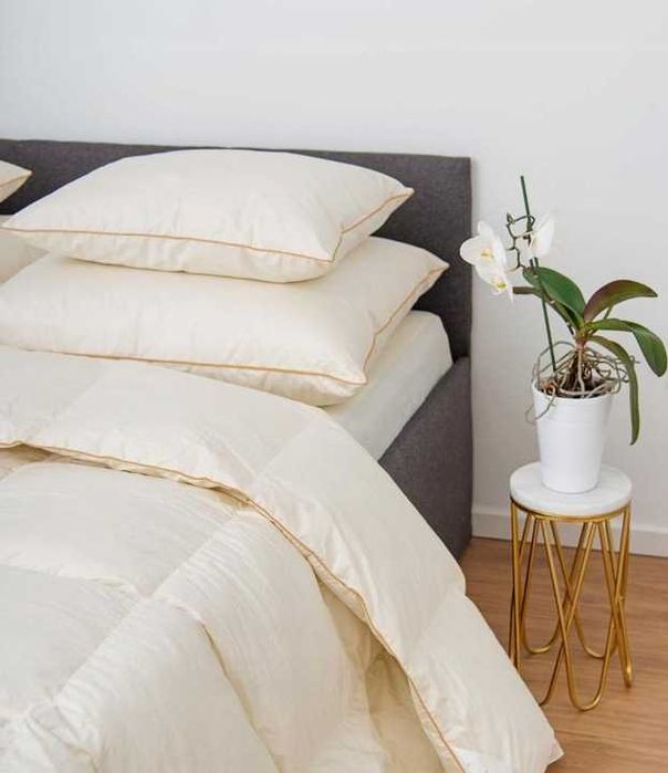 Poduszka 70x80 z pierza 100% pierze gęsie polski produkt  2 sztuki