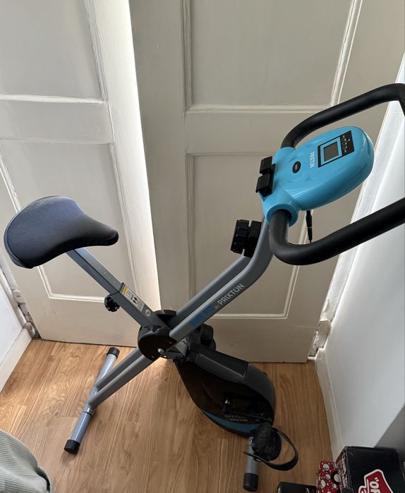 Stationary bike, foldable.64741160856449122