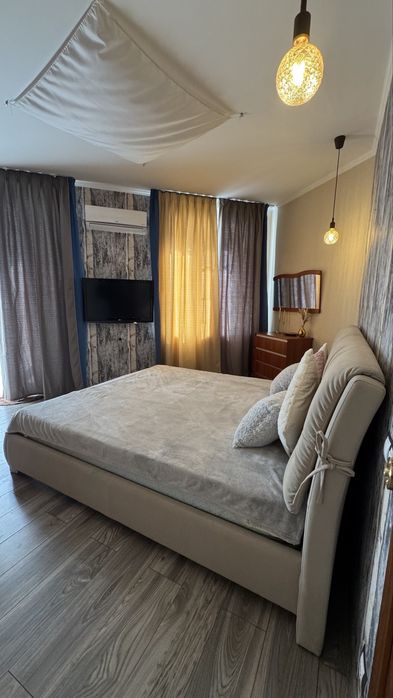 Здам 2-х кім. кв. у центрі Харкова (вул. Алчевських). Власник.