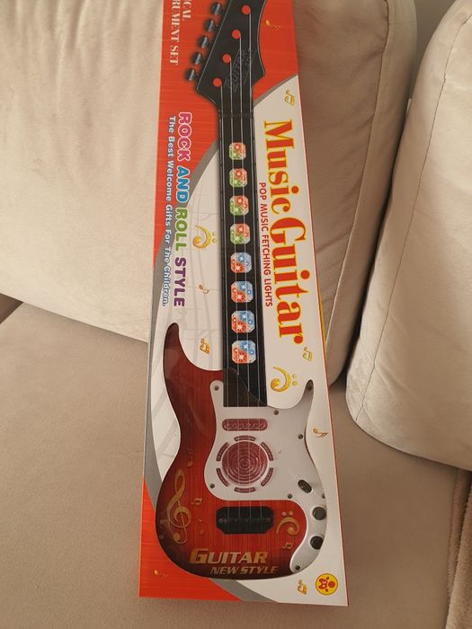 Gitara zabawka z efektami