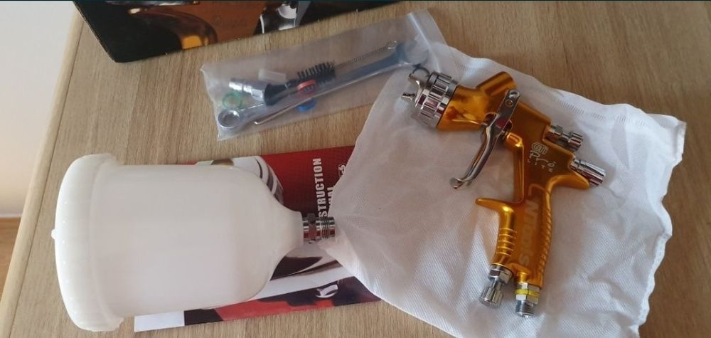 Pistolet lakierniczy