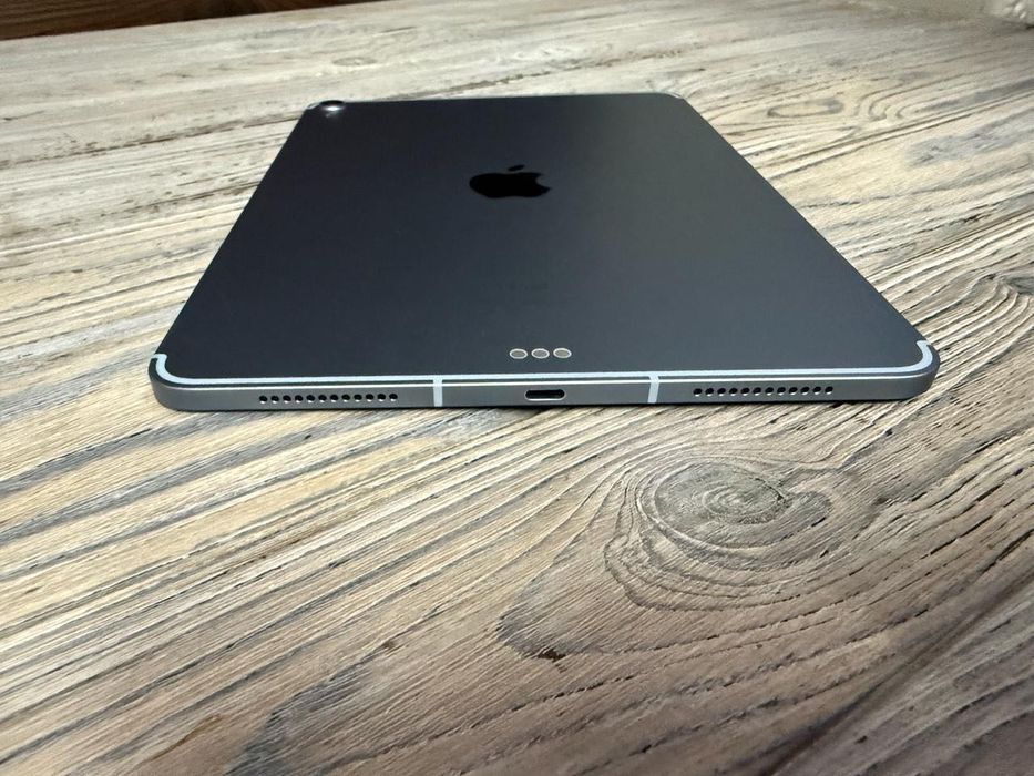 iPad Air 4Gn 256GB Sky Blue LTE Like New | 360$ | EmojieStore Гарантия