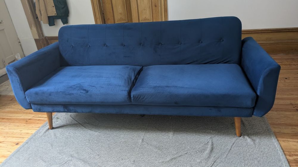 Sofa cama em veludo