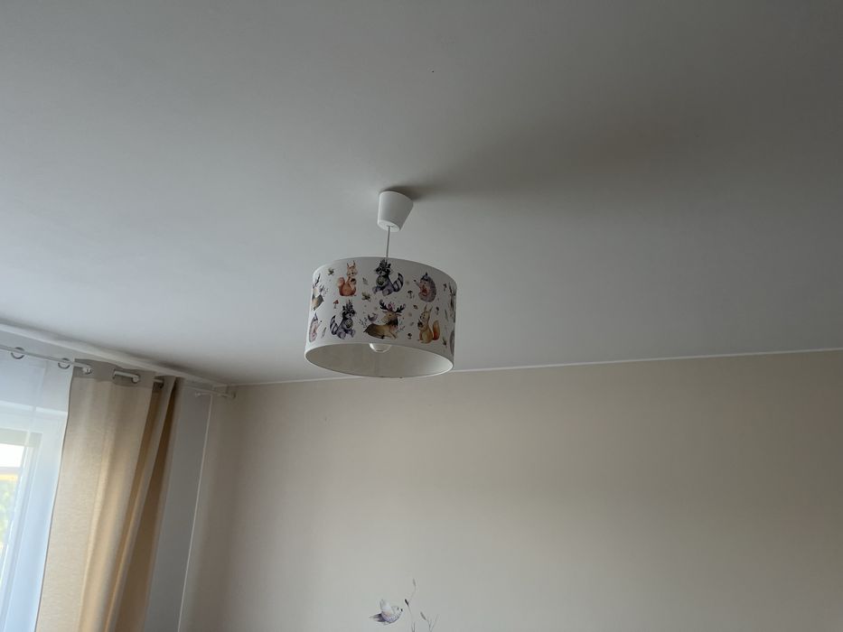Lampa wisząca do pokoju dziecka zwierzątka