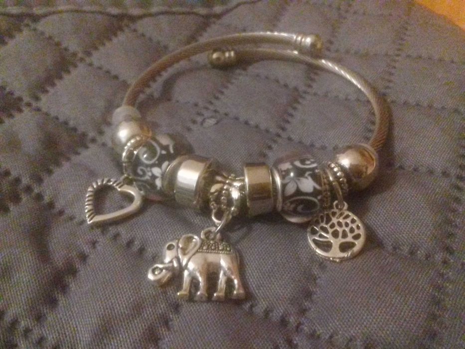 vendo pulseiras tipo pandora