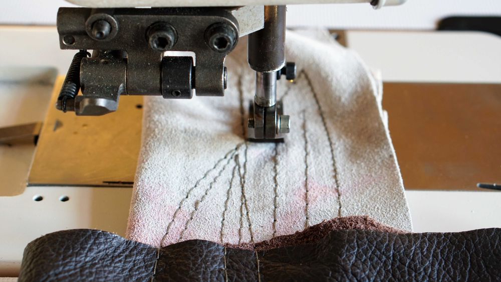 JUKI LU-2210N Potrójny transport