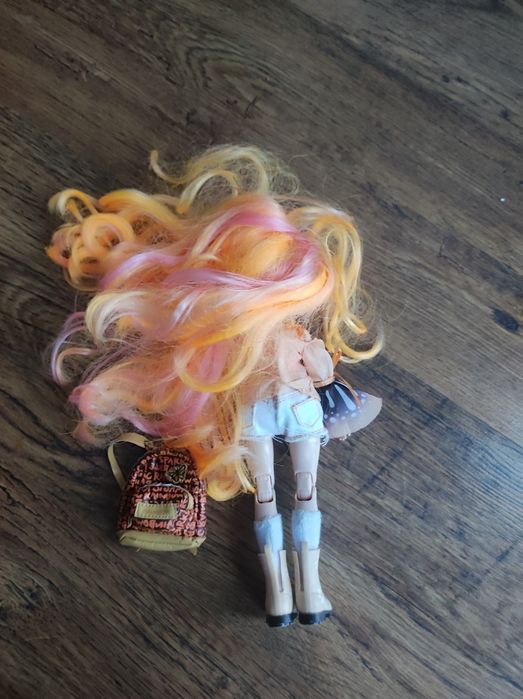 Rainbow High Poppy Rowan