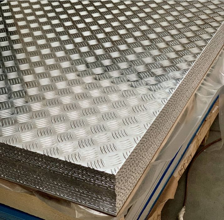 Лист Алюмінієвий рифлений 068сто44одинацять22