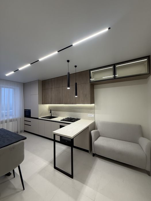 НОВА 2 кім. Квартира з ремонтом та меблями