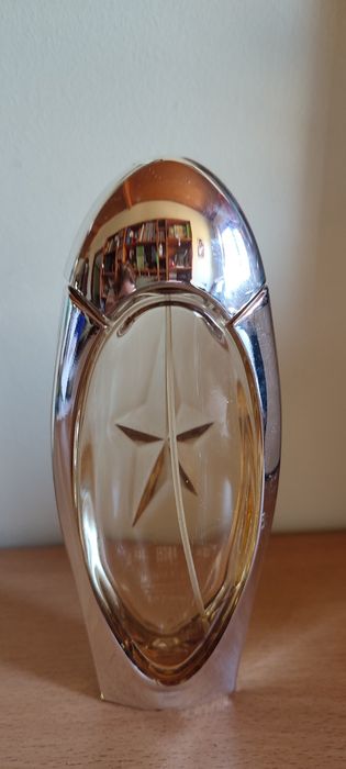 Frasco recarregável Angel de thierry mugler