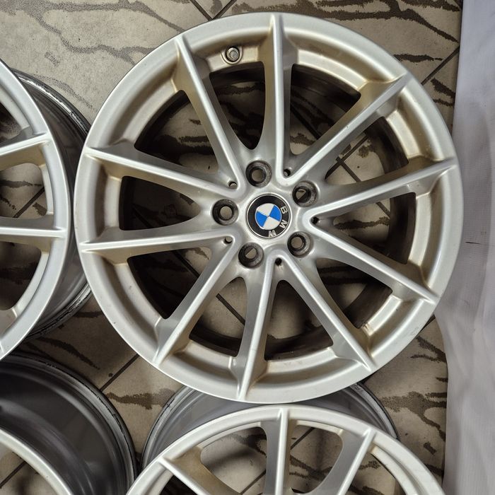 201) Felgi BMW 17 cali