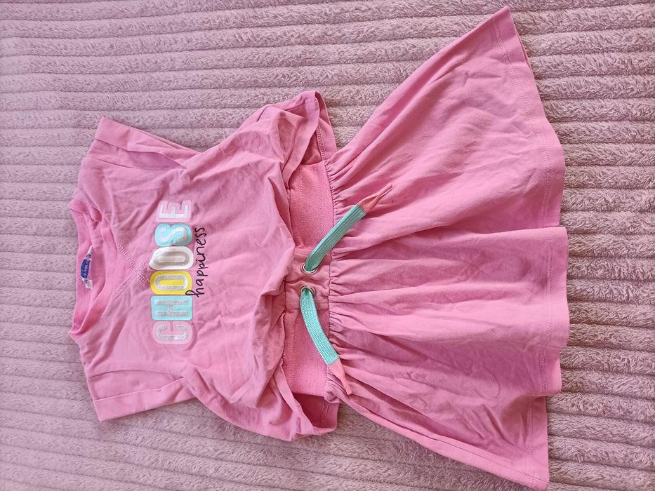Vestidos menina 18/24 meses lote 8 por 15€