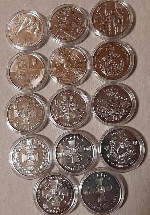 Пропоную окремо або в комплектом 14 великих і 13 малих 10 гривень із серії ЗСУ.