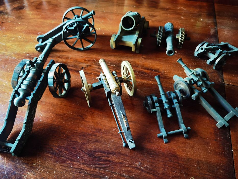 8 Canhões guerra decorativos
