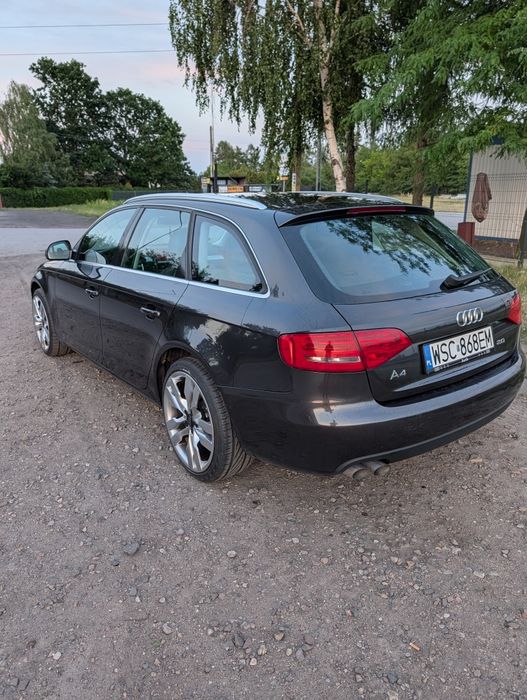 Audi a4b8 Avant 2.0D