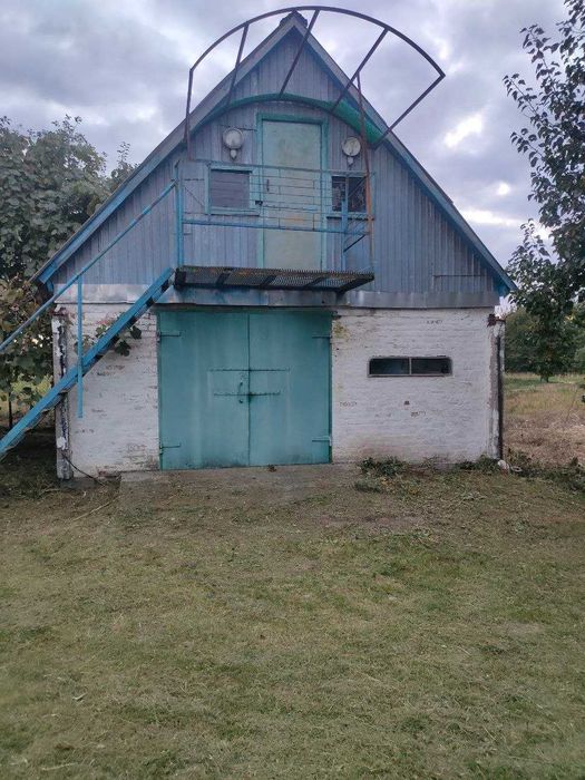Приватний будинок