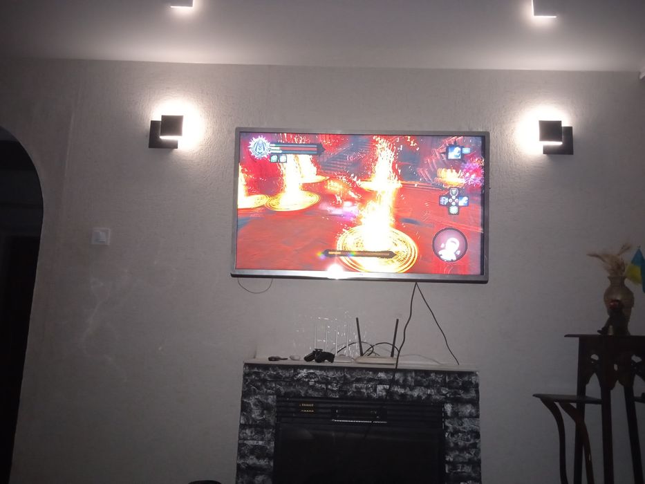 Телевизор PHILIPS 55' срочно