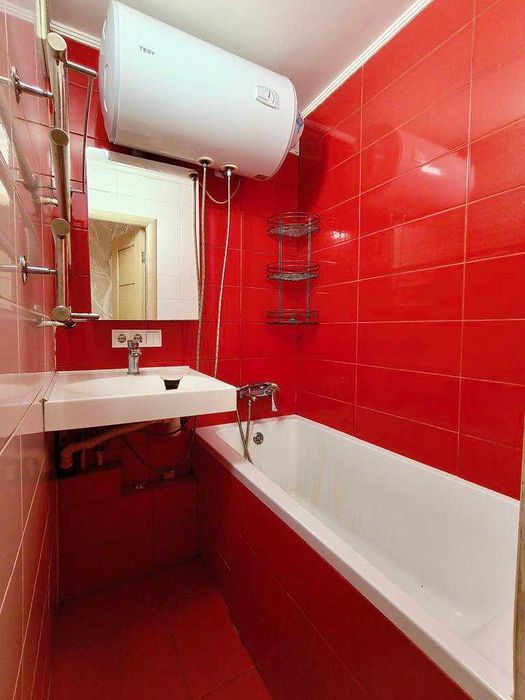 Продаж 3-х кімнатної квартири з меблями по вулиці Самоквасова 18 (мікрорайон Шерстянка)