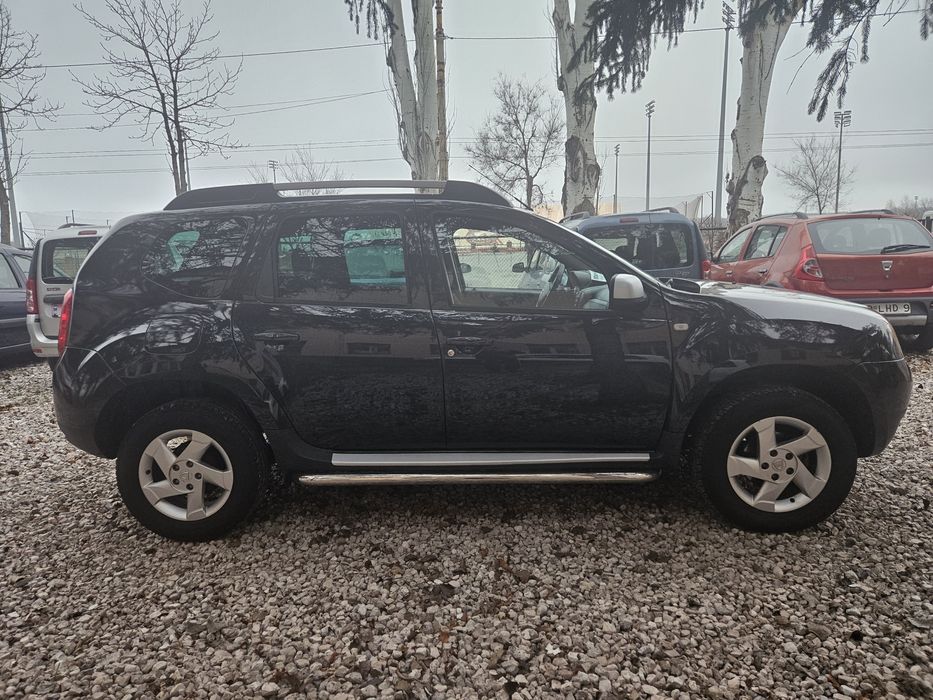 Продам Dacia Duster Laureat