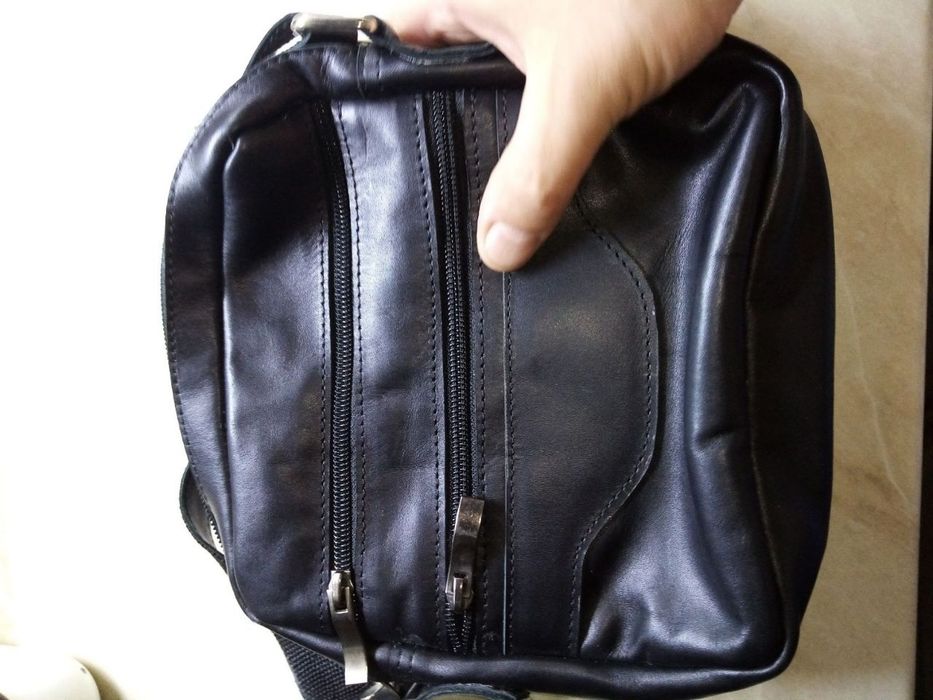 Нова чоловіча сумка, шкіряна 20*20*20