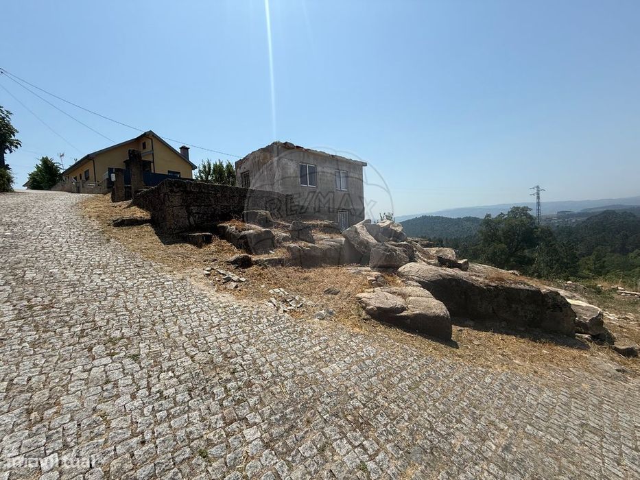 Moradia T2 para venda