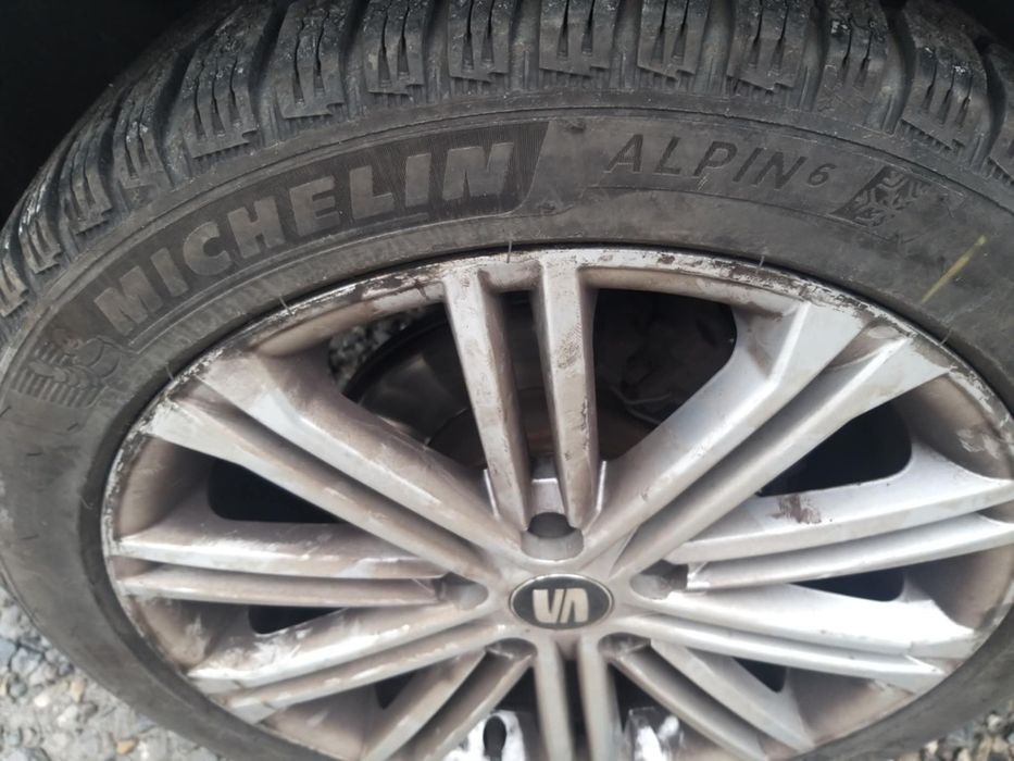 Opona Michelin 225/45 R17 Alpin 6 zimówka
