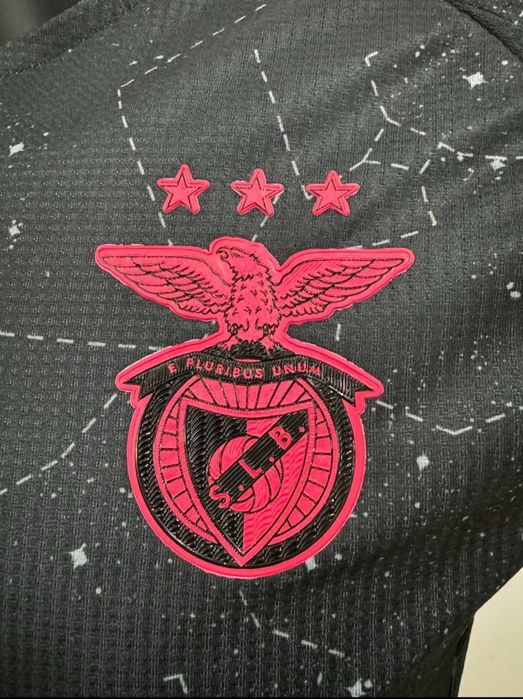 Camisola secundária do Benfica 24/25