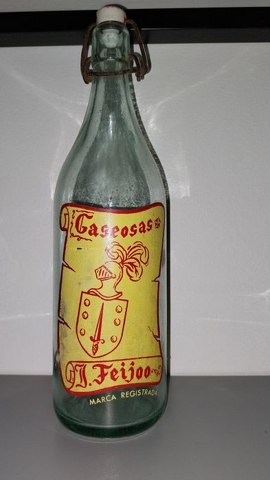Garrafas vidro pirografia