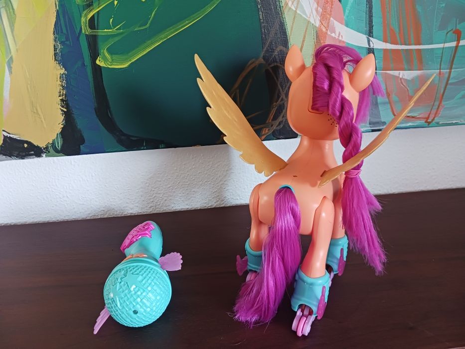 My Little Pony - Sunny canta e patina