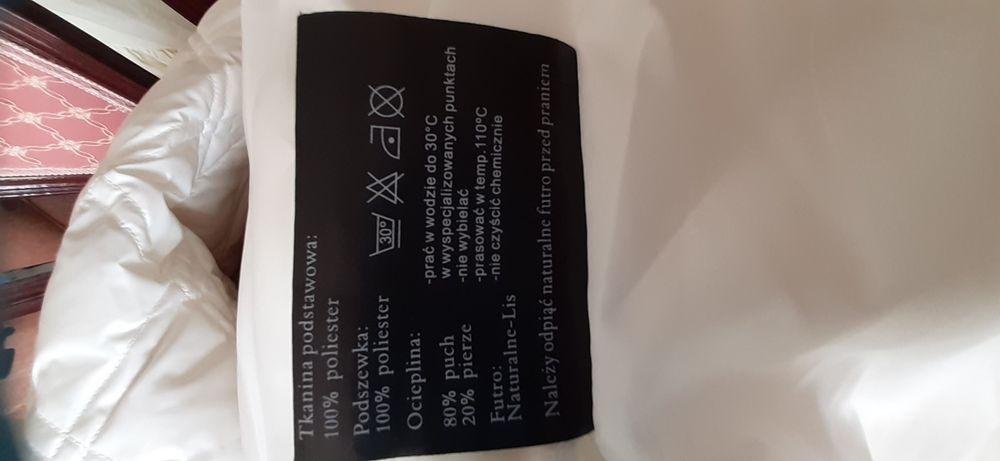 Śliczna kurtka puchowa rozmiar 38