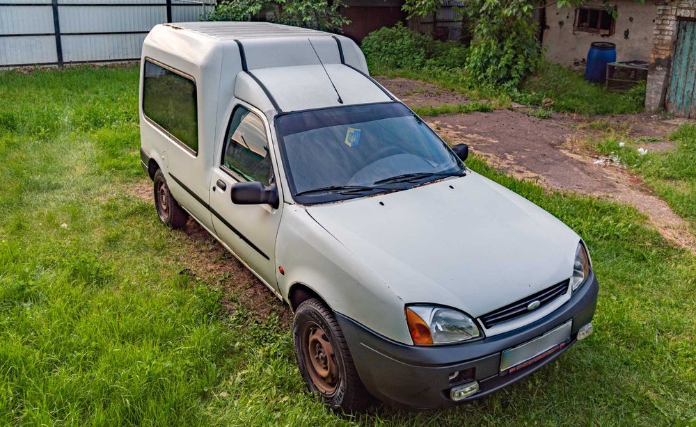 продам Ford Courier 1997