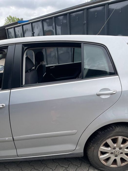 Розборка volkswagen golf plus шрот запчастин гольф плюс авторозборка