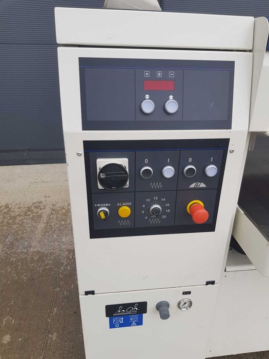 Grubościówka SCM s630 CLASS